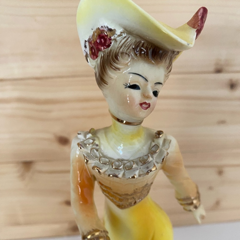 VINTAGE 10” Tall Victorian Lady Figurine Yellow Dress Golden Ruffled Accents - Picture 7 of 13